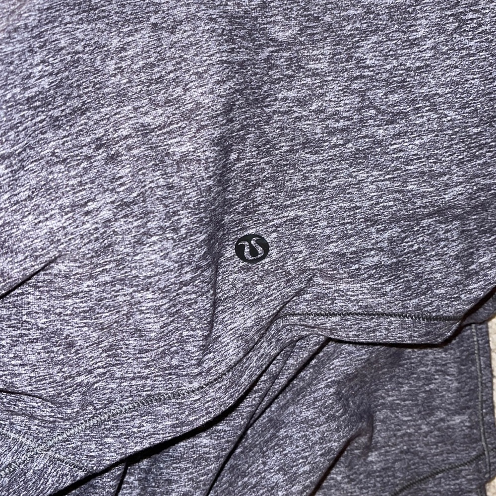 Dark gray lulu long sleeve